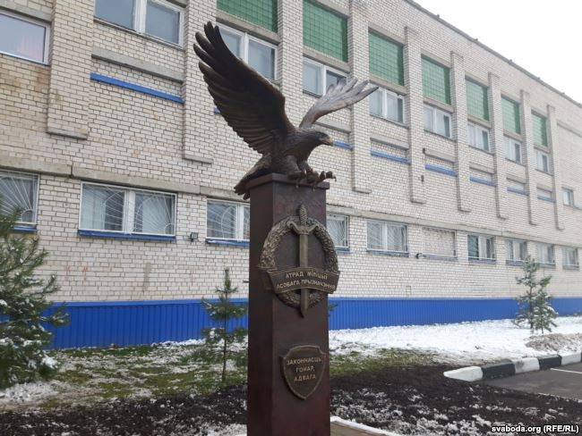 Как выглядит памятник ОМОНу в Витебске. Фотофакт