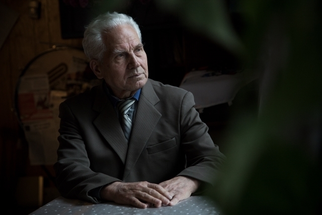 Как "личная гвардия" Путина построилась на Рублевке