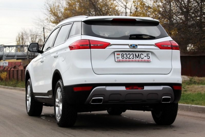 "Говорили, кузов оцинкован". Какой антикоррозийной защитой порадует Geely Atlas