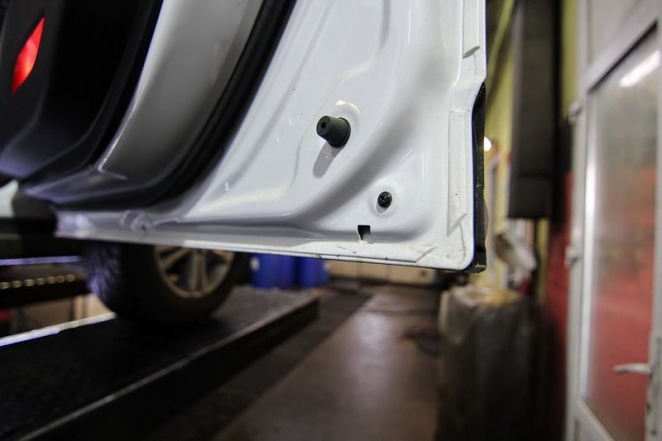 "Говорили, кузов оцинкован". Какой антикоррозийной защитой порадует Geely Atlas