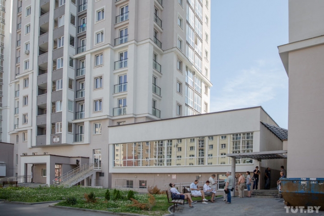 "Никто из бравших рублевый кредит не отдавал по две цены квартиры"
