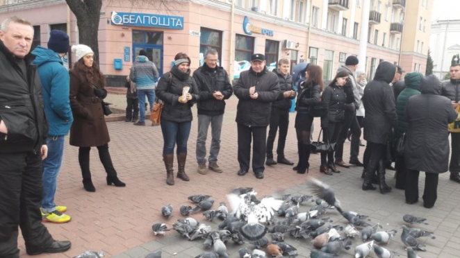 Protests against hazardous plant: Brest police detain ‘fox man’