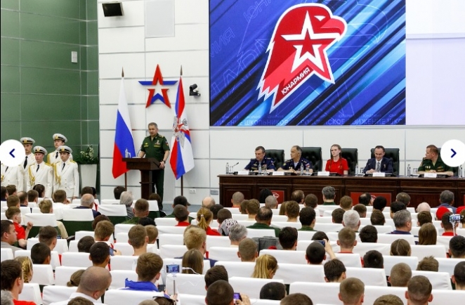 5 фактов о появившейся в Беларуси организации "пионеров Путина"