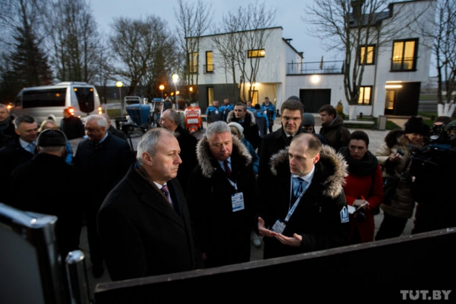 От 350 до 650 долларов за метр: правительству показали коттеджи для индустриального строительства