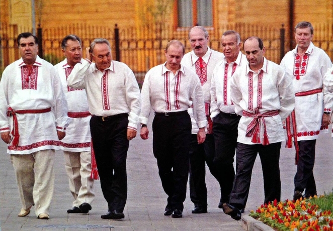 В Силичах "снесли" дом, где останавливается Лукашенко