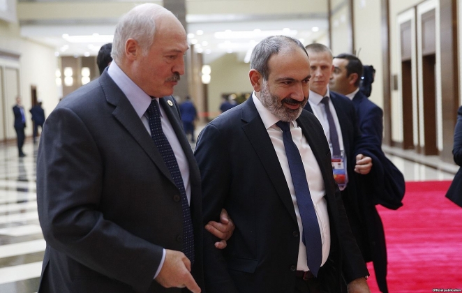 Почему Беларусь дружит с Азербайджаном и конфликтует с Арменией