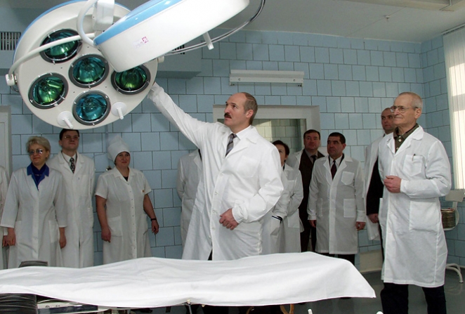 Как президент Беларуси проводит новогодние праздники