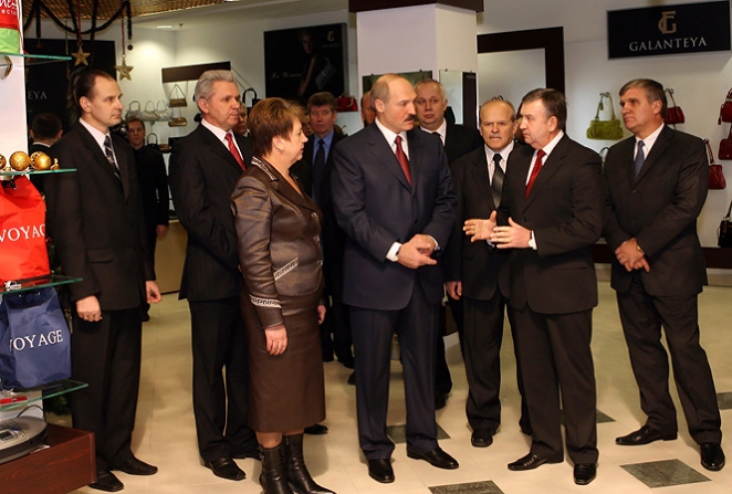 Как президент Беларуси проводит новогодние праздники