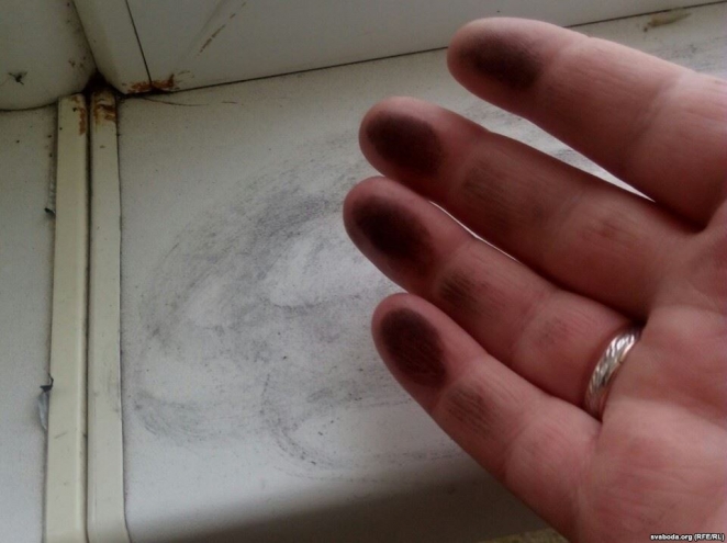 В 40 раз больше допустимого! Из-за вредных выбросов остановлен завод "Омск Карбон Могилев"