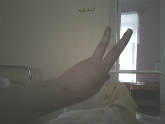 "Я билась плечом в дверь и проклинала Новороссию" "Я билась плечом в дверь и проклинала Новороссию"