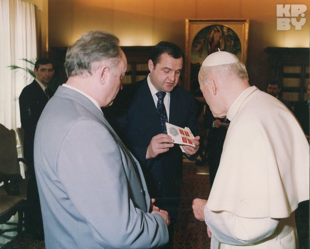 Кто бы мог подумать: Лукашенко пригласил к себе человека, который дважды хотел его сместить Кто бы мог подумать: Лукашенко пригласил к себе человека, который дважды хотел его сместить