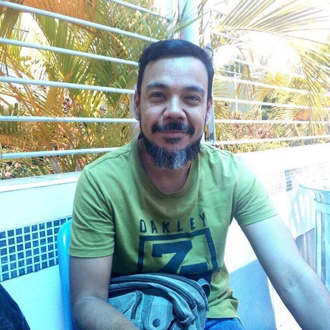 "Военные в шаге от того, чтобы перестать подчиняться приказам" "Военные в шаге от того, чтобы перестать подчиняться приказам"