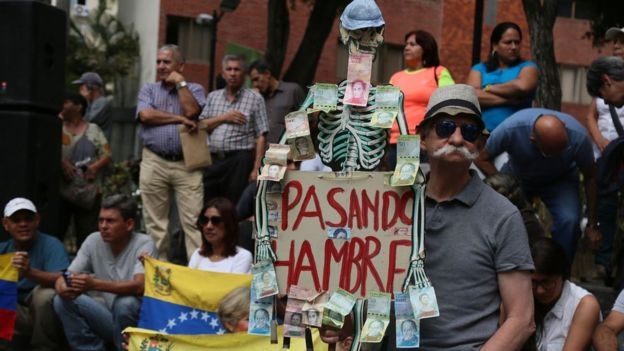 "Людям просто жрать нечего". Русским языком - о политическом кризисе в Венесуэле "Людям просто жрать нечего". Русским языком - о политическом кризисе в Венесуэле