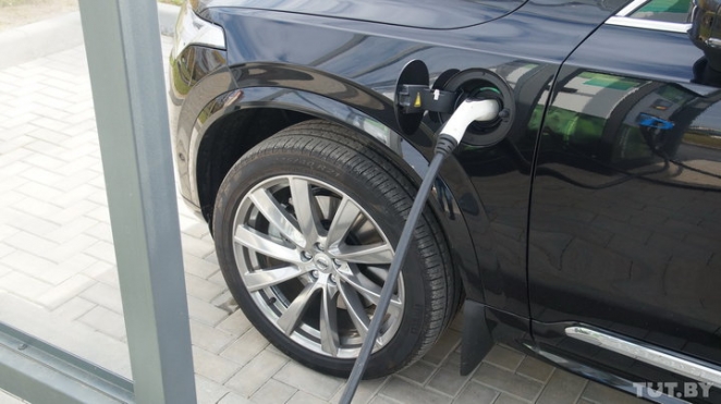 Электрозаправки "Белоруснефти" станут платными