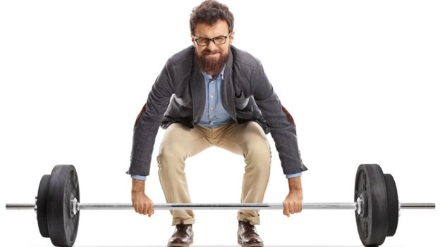 Каким спортом в каком возрасте лучше всего заниматься?