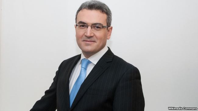 Как дочка Пескова попала на стажировку в Европарламент Как дочка Пескова попала на стажировку в Европарламент