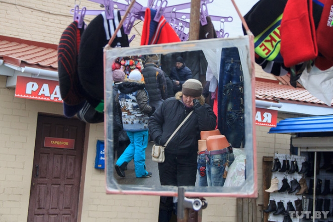 "Сдирают деньги". Ипэшники пожаловались властям на новые "поборы"