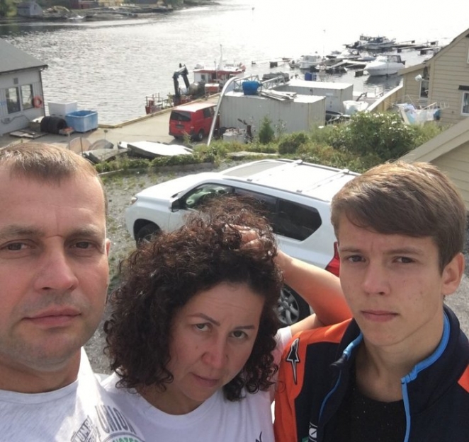 "Почему он?" Отец убитого в Столбцах 11-классника рассказал о сыне и дне его гибели