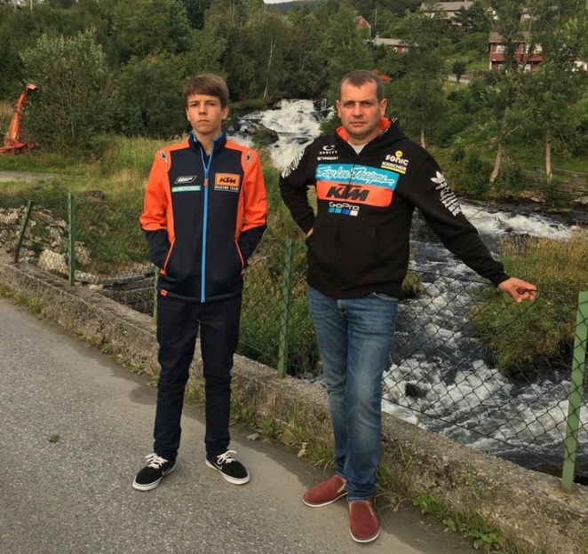 "Почему он?" Отец убитого в Столбцах 11-классника рассказал о сыне и дне его гибели