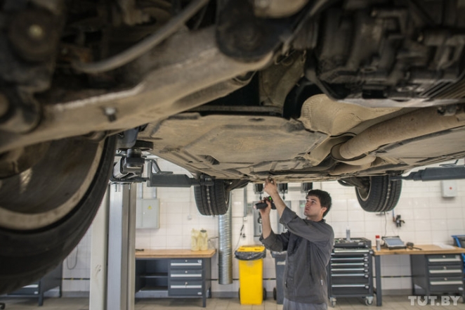 "После пятнадцатой поломки решил, что хватит". Как вернуть дилеру проблемную машину