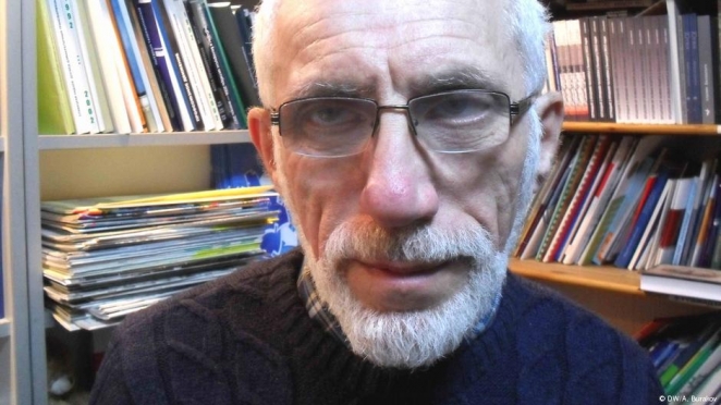 Как в Беларуси чиновники и следователи отфутболивают журналистов