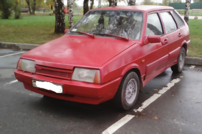 Поймать педофила, который 20 лет насиловал девочек, помогла наклейка о техосмотре