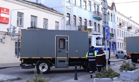 All but one activists detained on Kastrychnitskaya Square in Minsk released