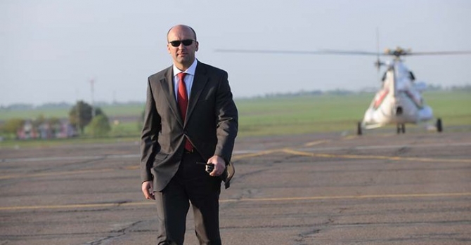 Two Top Ranking Officials Detained On Corruption Charges