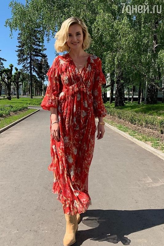 "Часами вскапываю грядки!" Полина Гагарина удивила проведением досуга