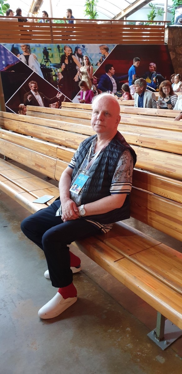 "На сцену не вернусь": печальное заявление 65-летнего Моисеева