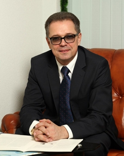 Силовики взялись за "главного по офшорам"