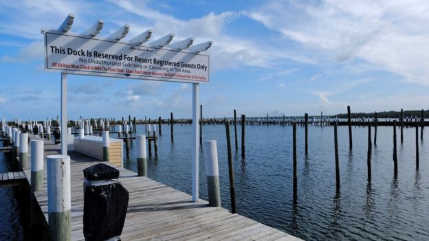 Ураган наивысшей категории "Дориан" ударил по Багамским островам