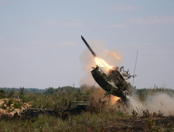 "Лукашенко руками и ногами отбивается от военных баз дорогого союзника"