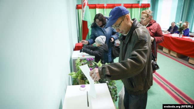 As Belarus Elects New Parliament, Lukashenka Says He Will Seek Another Presidential Term