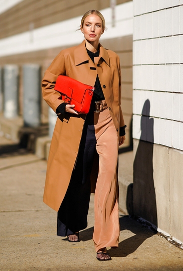 Он нужен всем: маст-хэв аксессуар на весну-2020