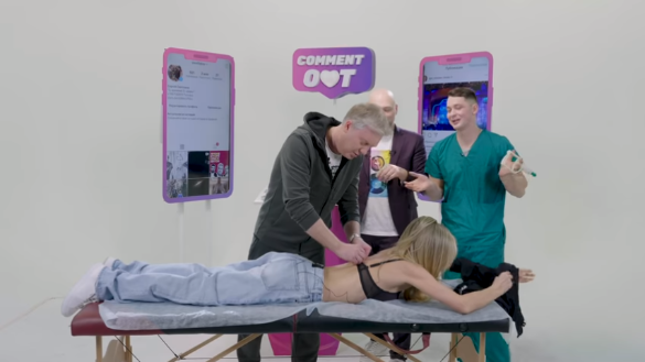 "Руки-то помнят!" Бесстыжий Светлаков публично оголил Брежневу