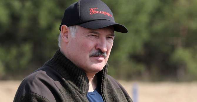 Lukashenka Wants World Leaders To Mark Victory Day In Minsk Amid Coronavirus