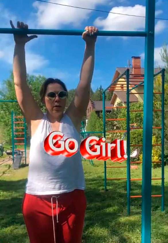 Шок: «сестричку» Началовой обнаружили висящей прямо у дома