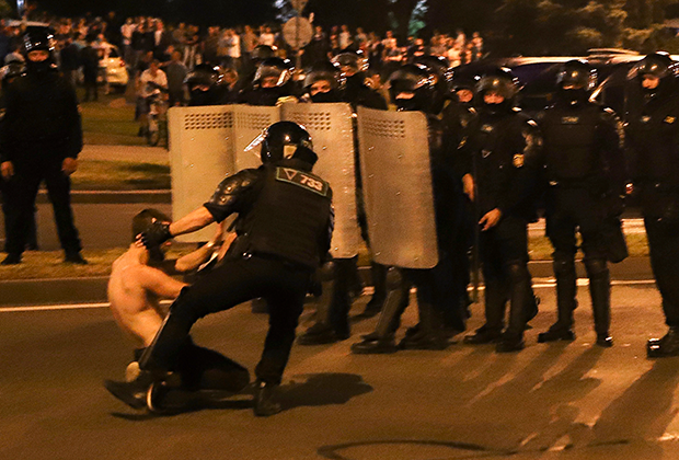 Политолог: «У Лукашенко нет ни физических, ни финансовых ресурсов, чтобы себя спасти»