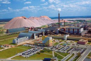 Can strikes lead to peaceful political change in Belarus?