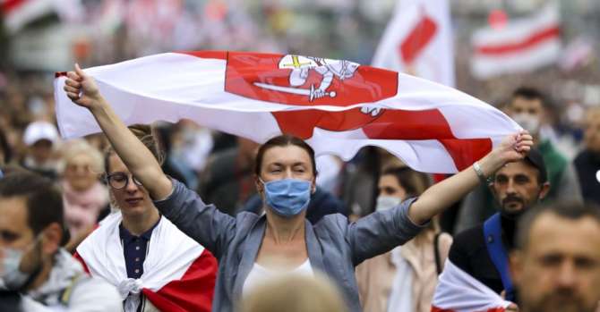 Belarusian Officials Ban Independent News Portal Tut.By