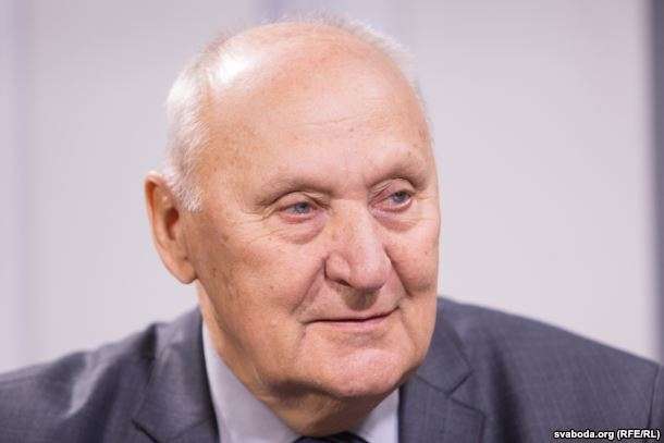 Эксперт: Власти ведут себя как колхозник во время сельской драки