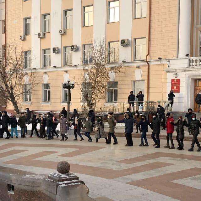 На митингах за Навального полиция России работает по «белорусскому сценарию»