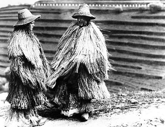 Революция гвоздик: как молодые силовики свергли диктатуру