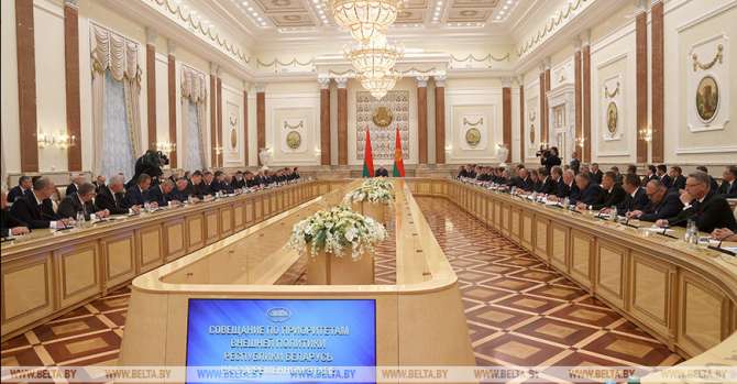 Lukashenko: Belarus' foreign policy strategy should be revised
