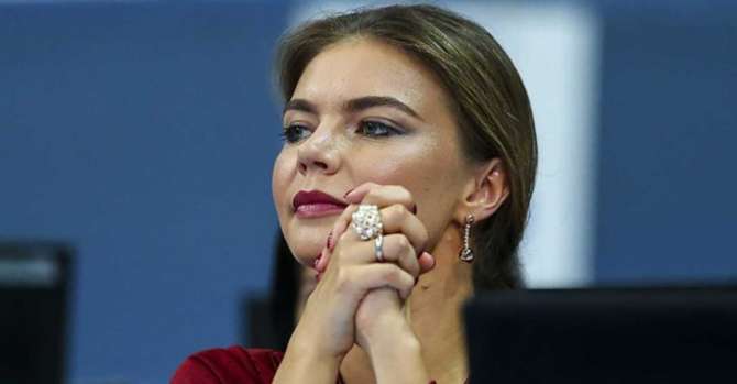 Утяшева прервала молчание после оскорблений Кабаевой