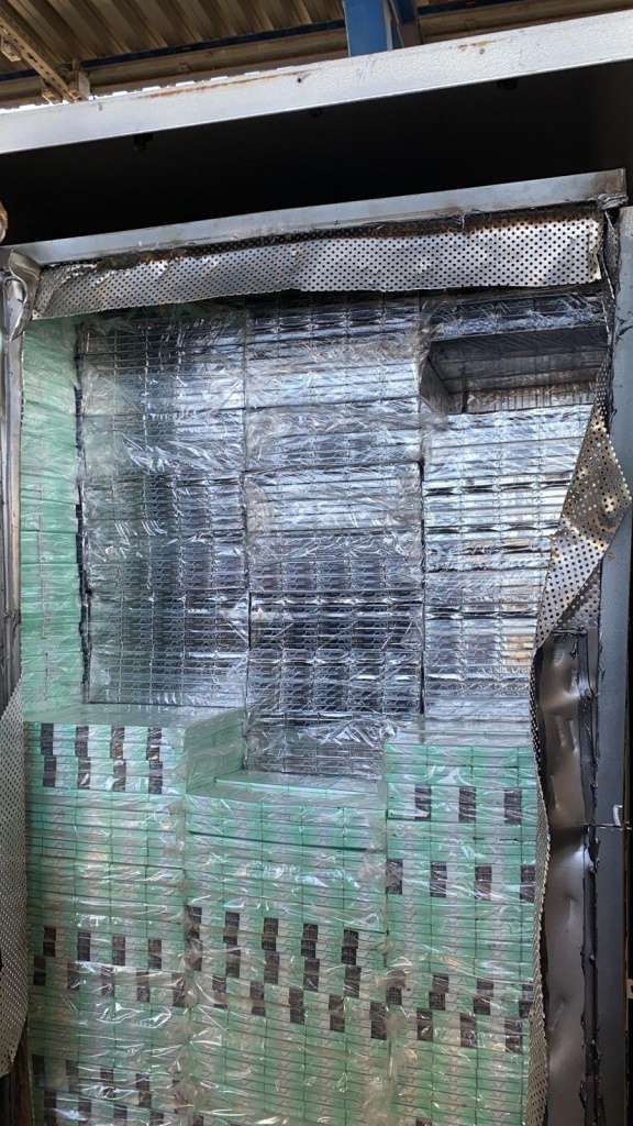 В России задержали 7 тонн белорусских сигарет, которые везли в Великобританию