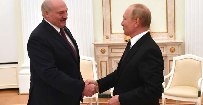 Лукашенко Путину: «Дорожными картами» мы занялись по требованию народов
