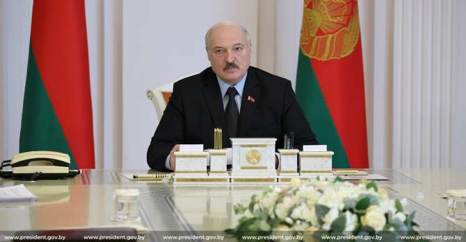 Лукашенко: «Если мерзавцы типа цепкал и прочих думают, что мы их не достанем за границей, они ошибаются»
