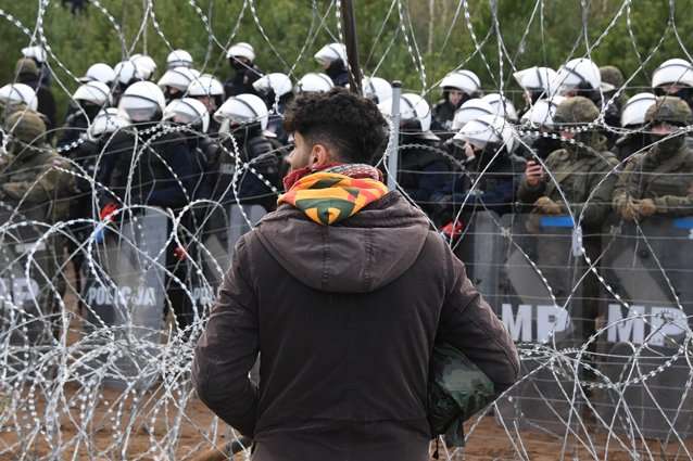 «Пацаны» и «очкарики». На что рассчитывают Путин и Лукашенко в борьбе с ЕС0